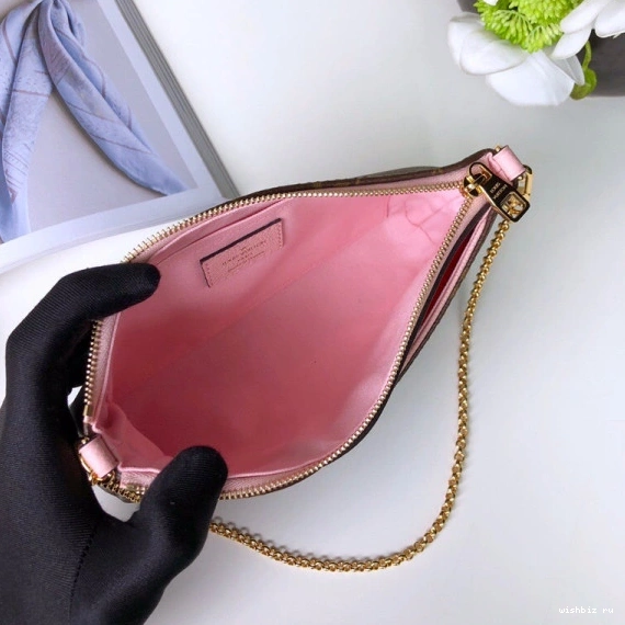 WIS Louis Vuitton CHANELUTCH PALLAS 0807
